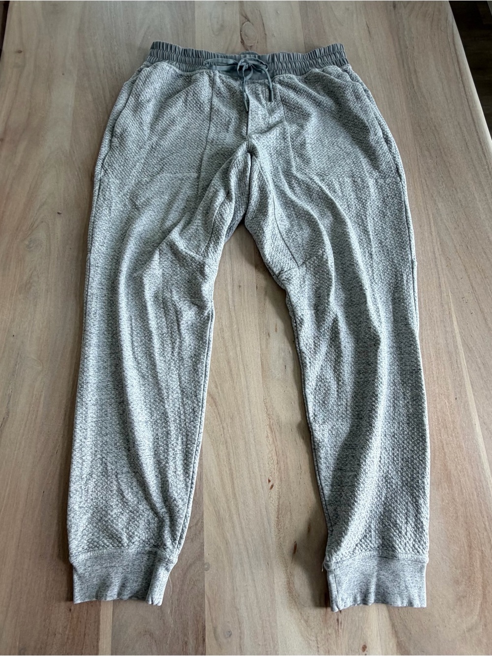 Lululemon At Ease Jogger Pants Large Mens Gray Textured